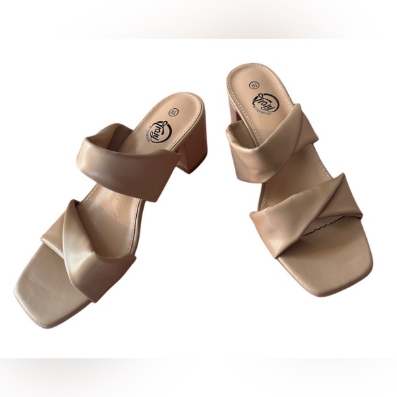 NEW Women's Sandals, Square Toe, 2inch Chunky Block Heels Tan Size 8.5 - Picture 15 of 15